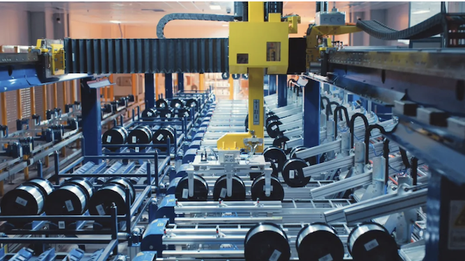 長飛公司成功入選工信部第一批卓越級智能工廠，嘉興智能制造再添標桿